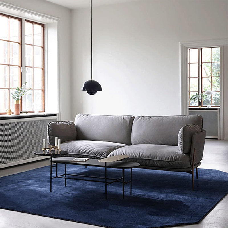 GlowOrb: Schwebende Pendelleuchte im eleganten Kugel-Design