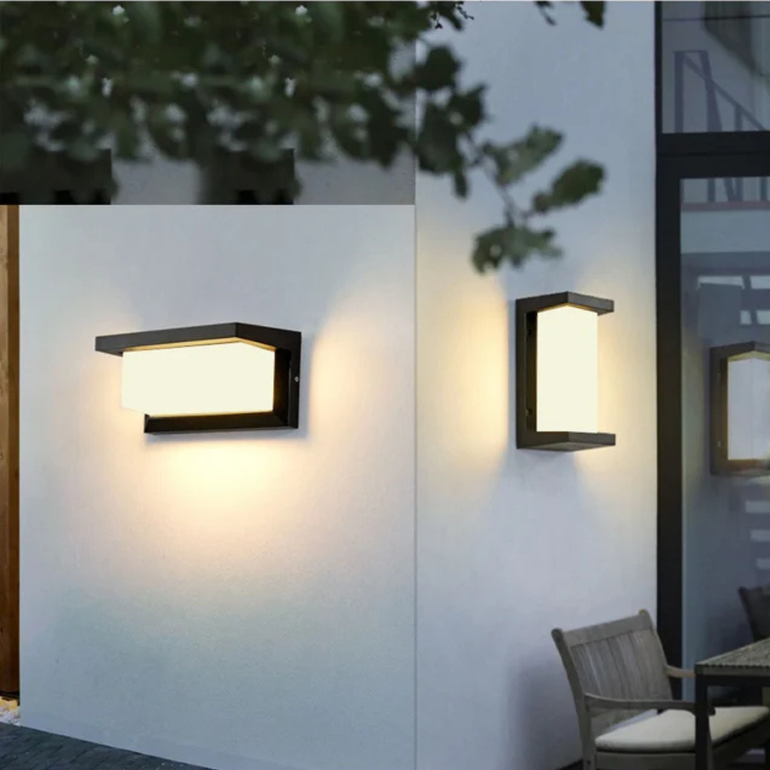 LED Außenwandleuchte mit Bewegungsmelder IP65, schwarz & sicher
