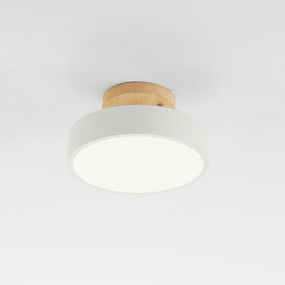 LumenWood: Moderne LED-Deckenleuchte mit natürlichem Holzrahmen