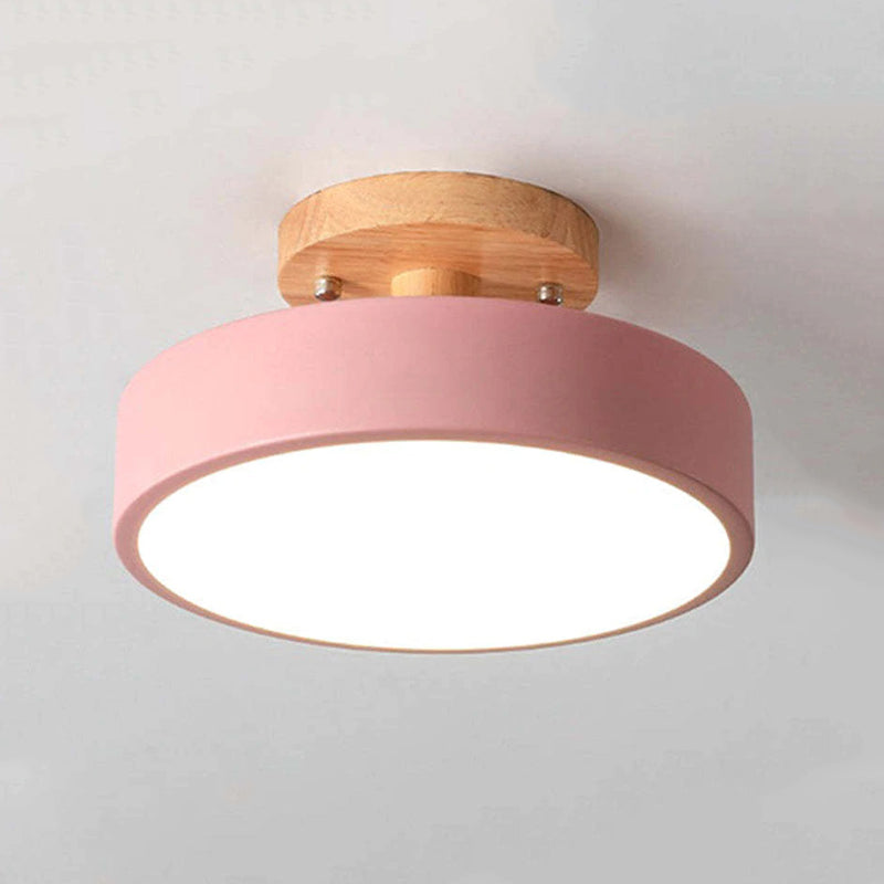 LumenWood: Moderne LED-Deckenleuchte mit natürlichem Holzrahmen