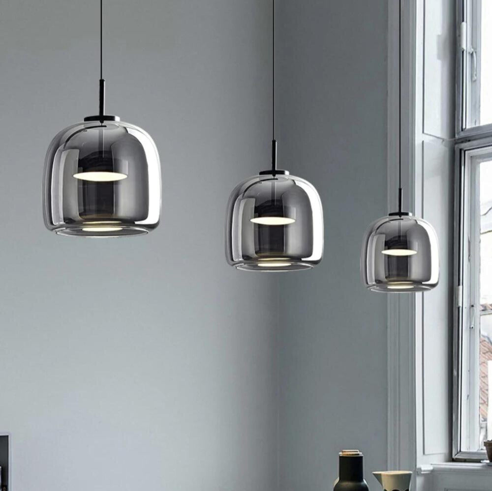 OnyxSchein: Pendelleuchte mit edlem Glas für zeitlose Eleganz