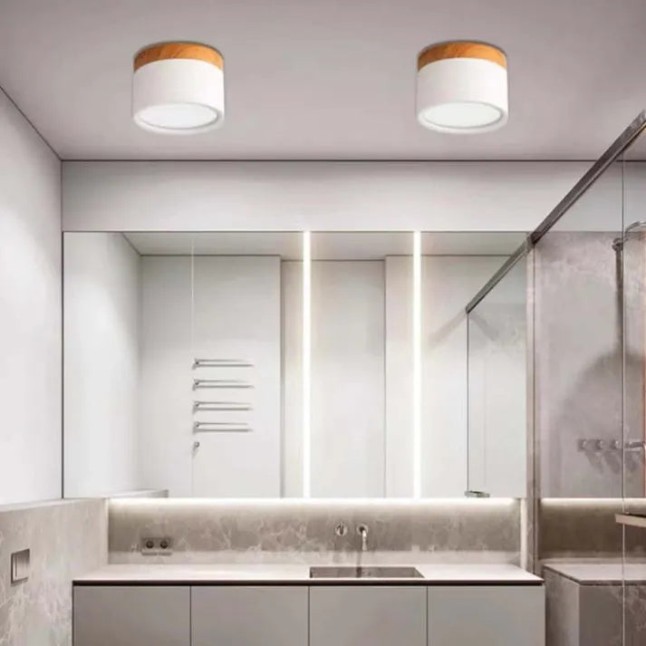 ZentroLicht: Minimalistische LED-Deckenleuchte im Zylinder-Design