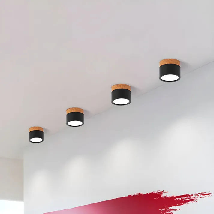 ZentroLicht: Minimalistische LED-Deckenleuchte im Zylinder-Design
