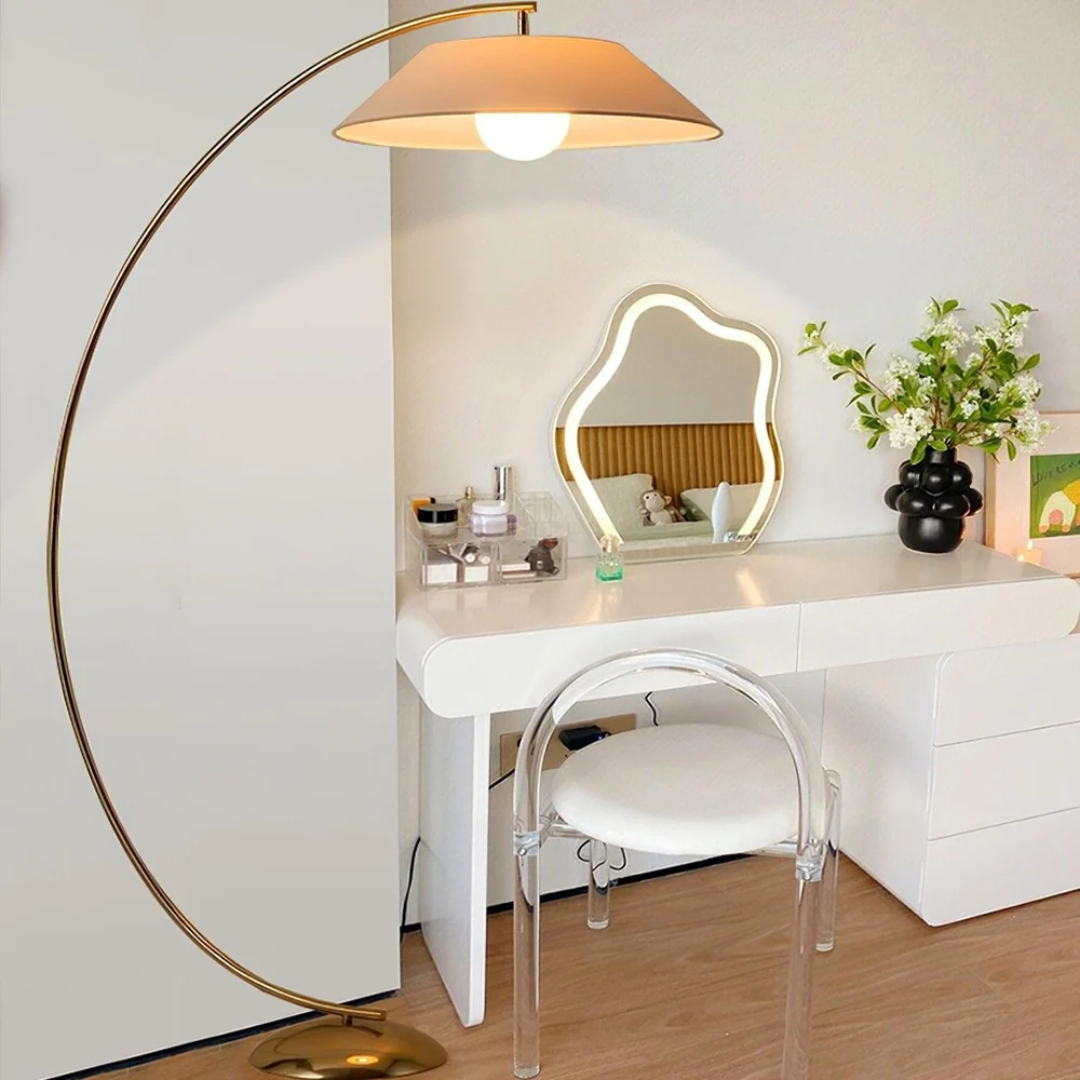Elegante LED-Stehlampe – dimmbar & stimmungsvolles Licht fürs Wohnzimmer