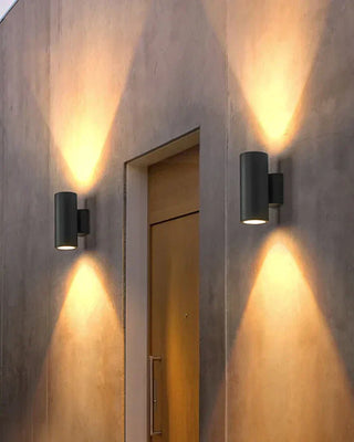 Moderne Aluminium Aussenwandleuchte - Stilvolles Design für den Außenbereich